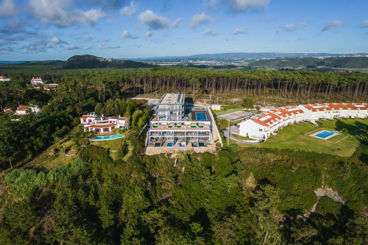 Ocean Views - New Private Condominium With Pool & Sea Views Nazaré Buitenkant foto