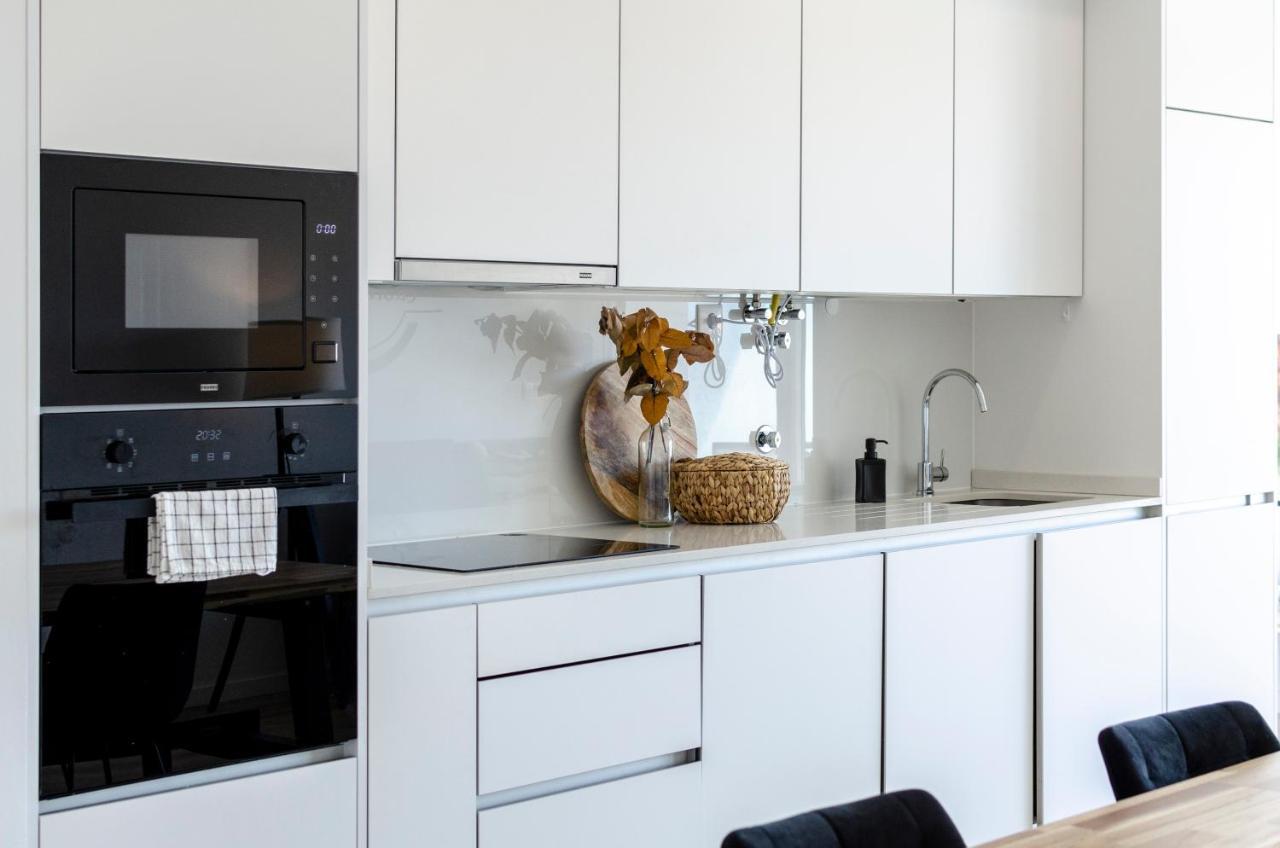 Ocean Views - New Private Condominium With Pool & Sea Views Nazaré Buitenkant foto