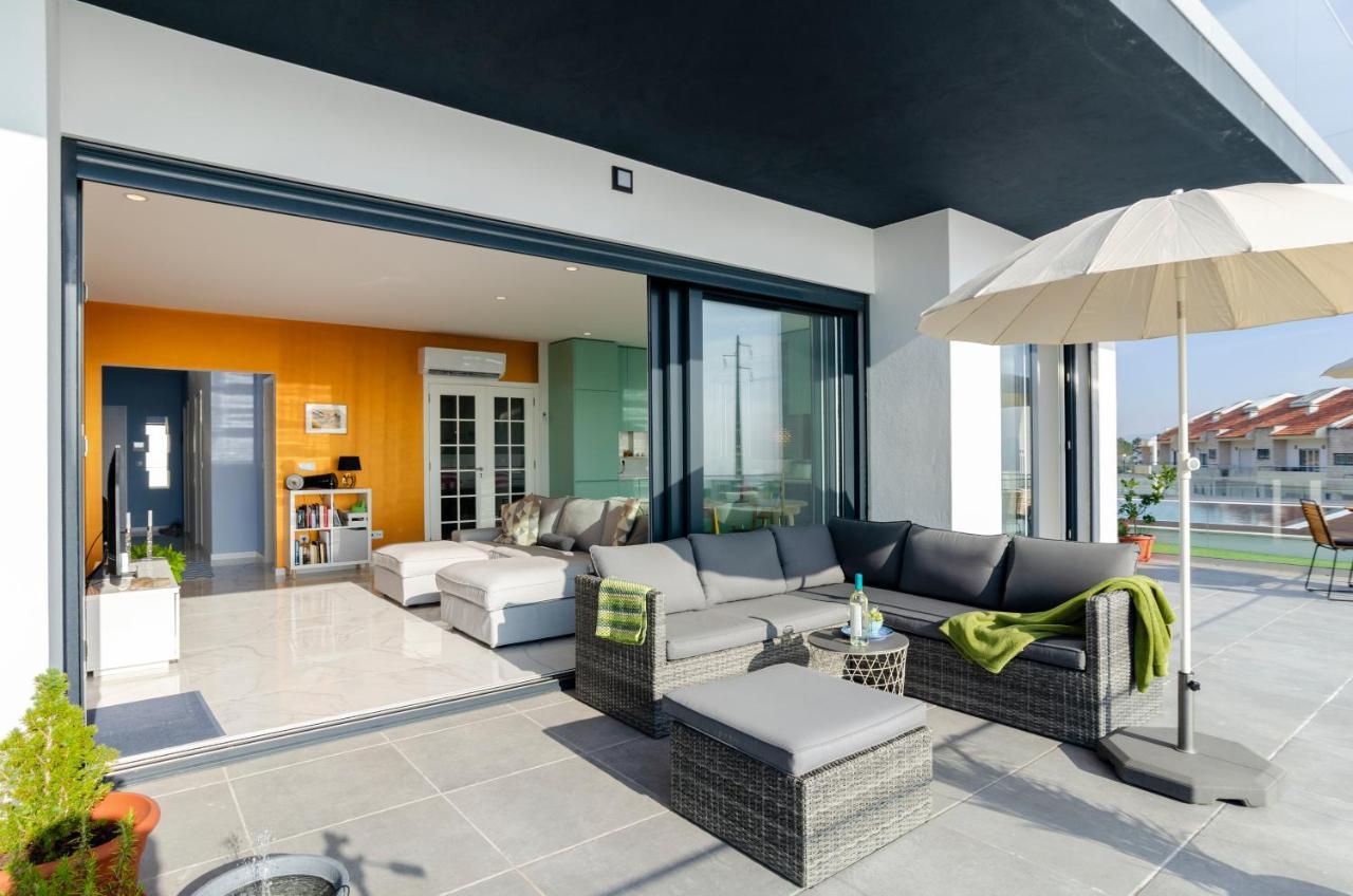 Ocean Views - New Private Condominium With Pool & Sea Views Nazaré Buitenkant foto