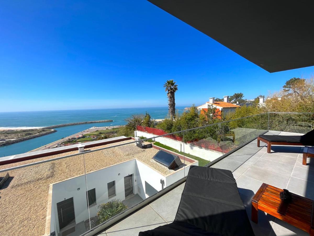 Ocean Views - New Private Condominium With Pool & Sea Views Nazaré Buitenkant foto