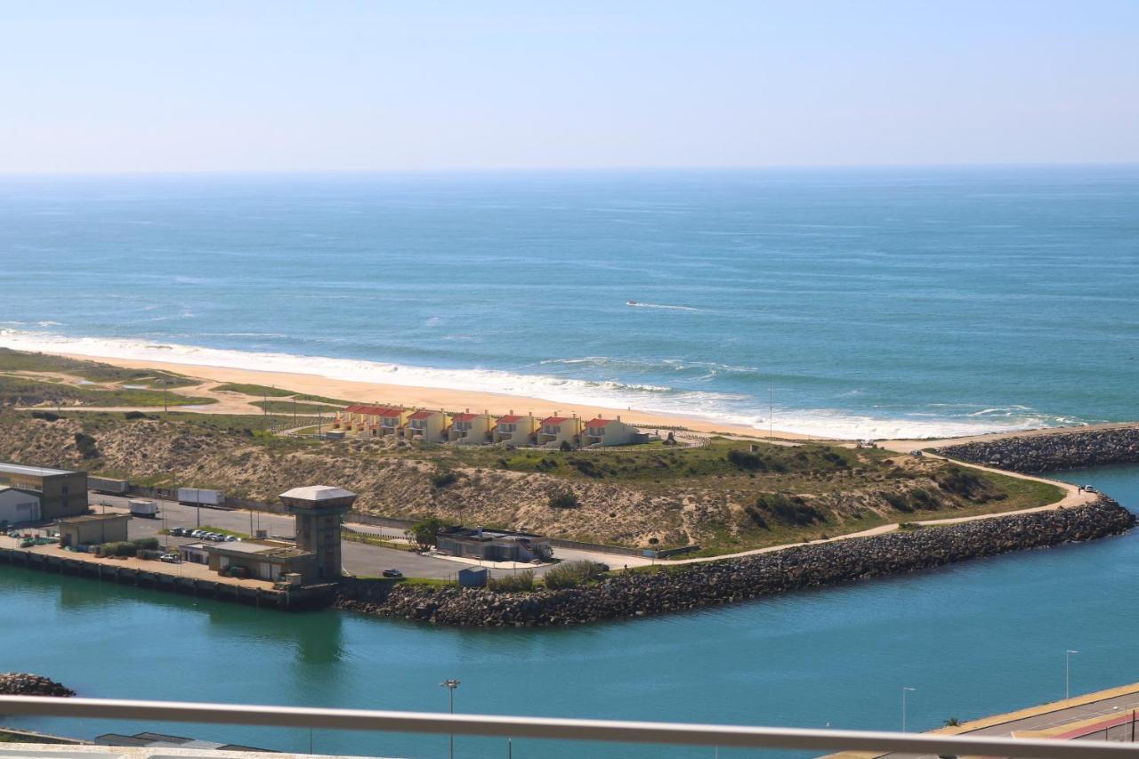 Ocean Views - New Private Condominium With Pool & Sea Views Nazaré Buitenkant foto